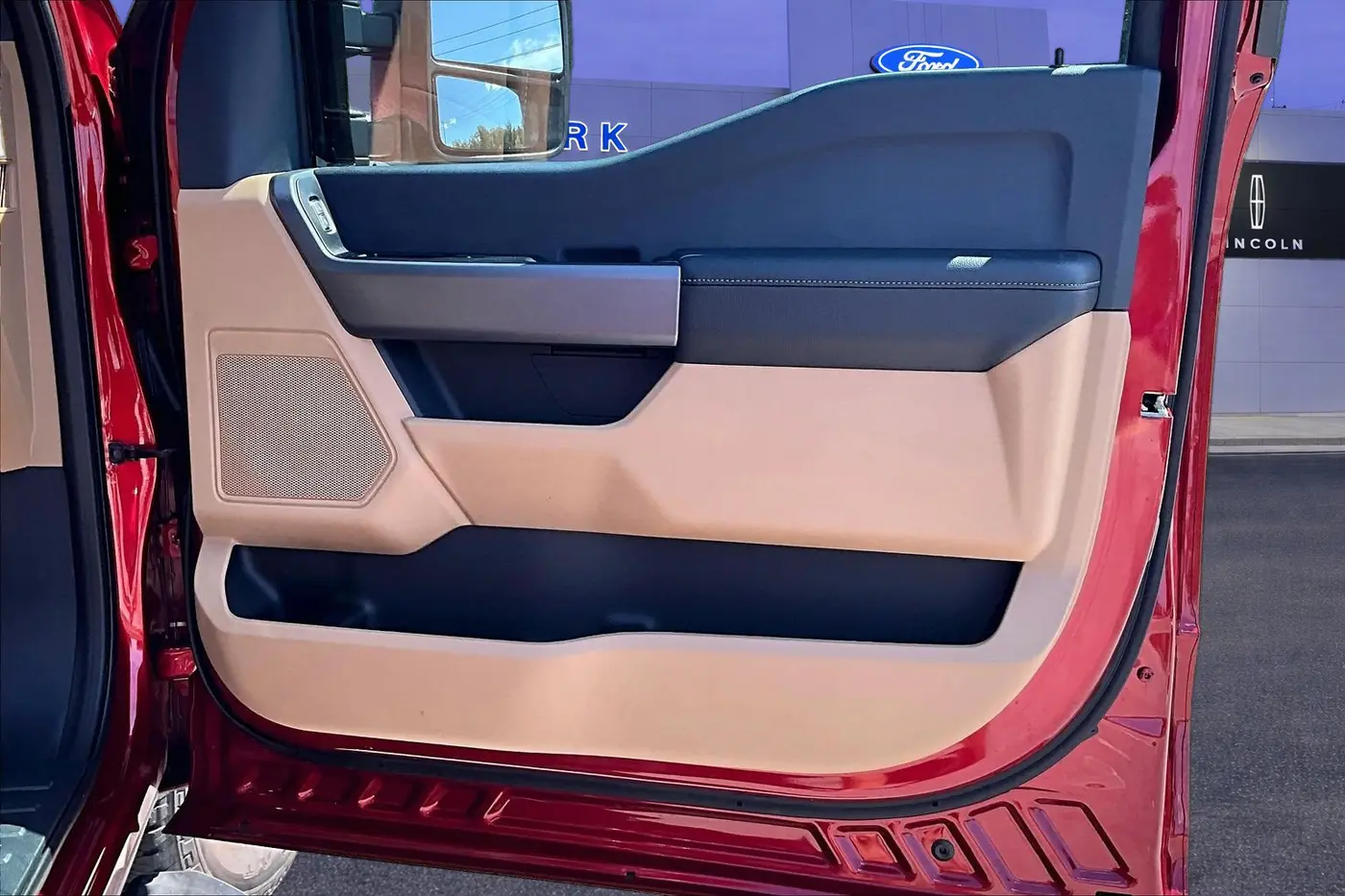 2025 Ford F-350 - $50,900