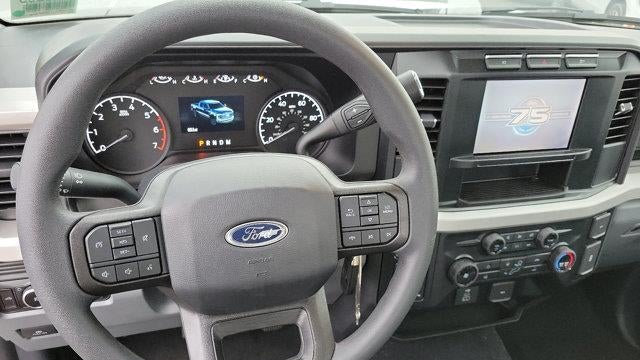 2023 Ford F-350 Super Duty XL