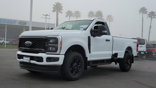2023 Ford F-350 Super Duty XL