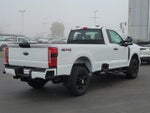 2023 F-350 Super Duty Thumbnail 2