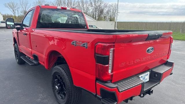 2025 Ford F-350 Super Duty XL