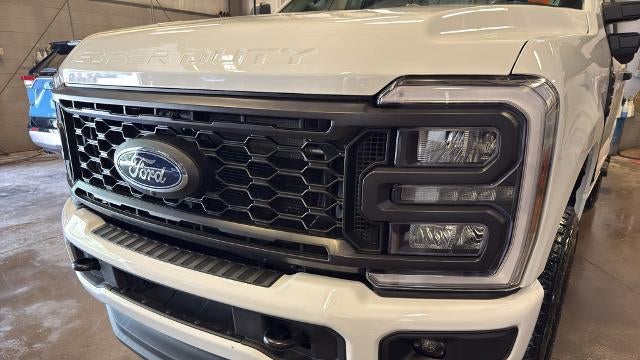 2025 Ford F-350 Super Duty XL