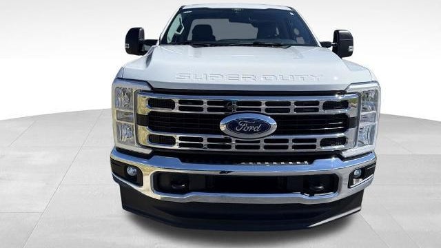 2025 Ford F-350 Super Duty XL