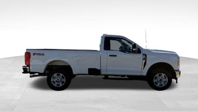 2025 Ford F-350 Super Duty XL