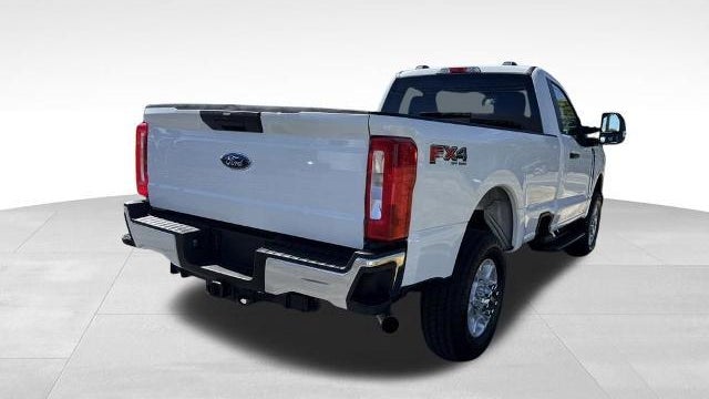2025 Ford F-350 Super Duty XL