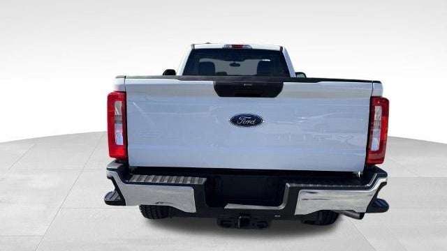 2025 Ford F-350 Super Duty XL