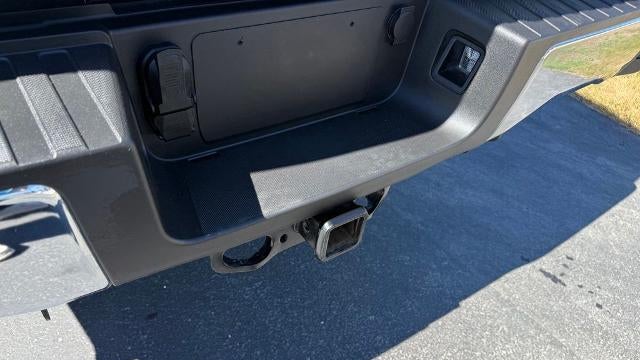 2025 Ford F-350 Super Duty XL