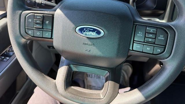 2025 Ford F-350 Super Duty XL