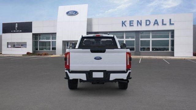2025 Ford F-350 Super Duty XL