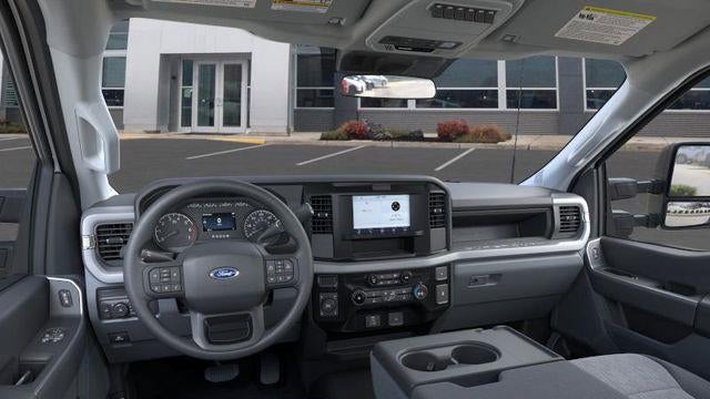 2025 Ford F-350 Super Duty XL