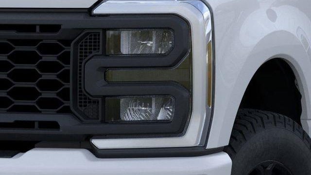 2025 Ford F-350 Super Duty XL