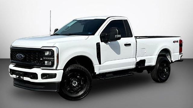 2025 Ford F-350 Super Duty XL