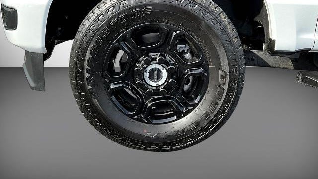 2025 Ford F-350 Super Duty XL