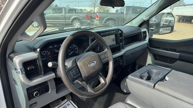 2024 Ford F-350 Super Duty XL