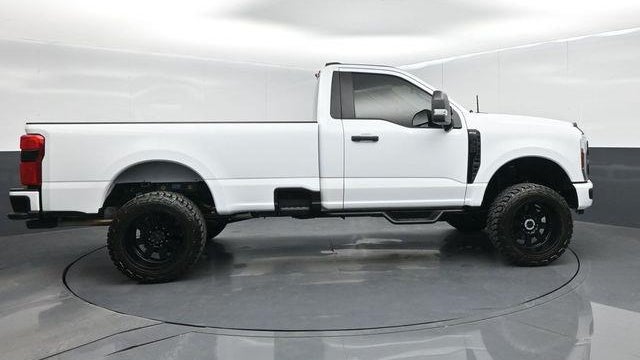2025 Ford F-350 Super Duty XLT