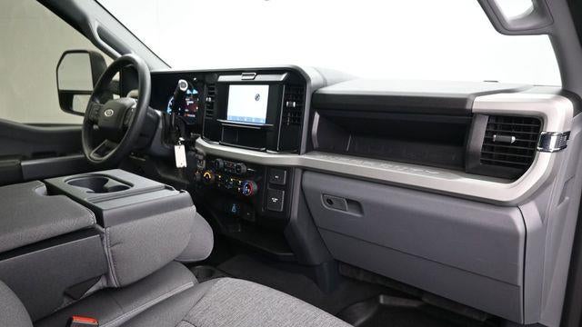 2025 Ford F-350 Super Duty XLT