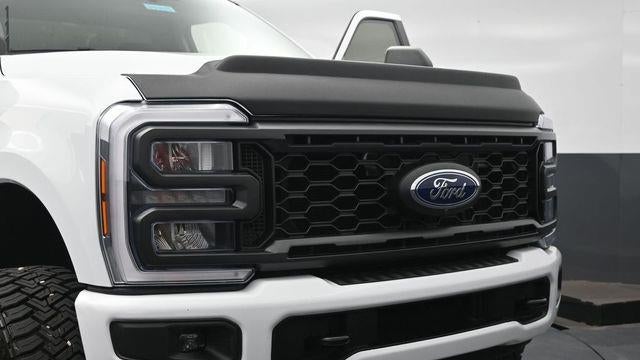 2025 Ford F-350 Super Duty XLT