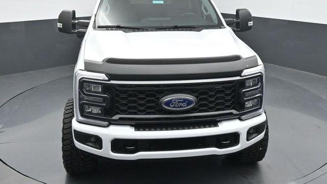 2025 Ford F-350 Super Duty XLT
