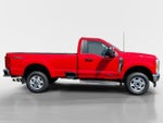 2023 F-350 Super Duty Thumbnail 2