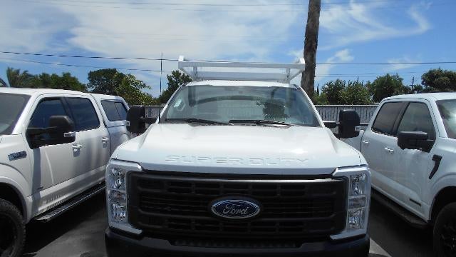 2023 Ford F-350 Super Duty XL