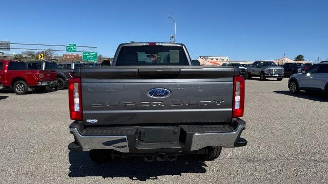 2026 Ford F-350 Super Duty XLT