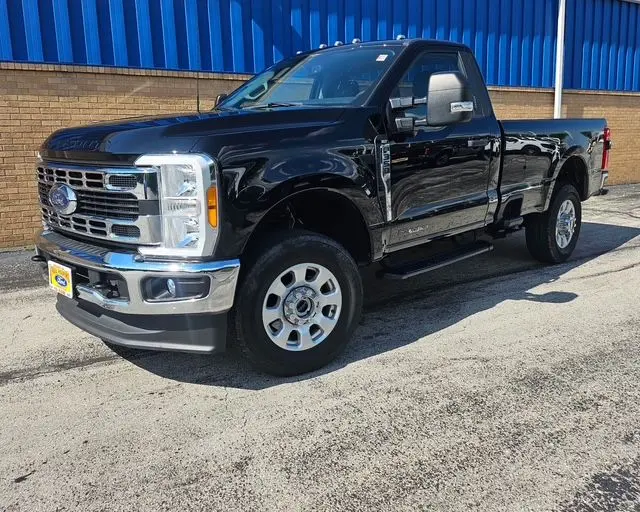 2023 Ford F-350 - $51,222