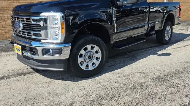 2023 Ford F-350 Super Duty XL