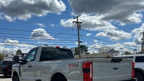 2025 Ford F-350 Super Duty XL