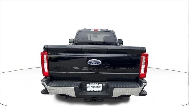 2024 Ford F-350 Super Duty XLT