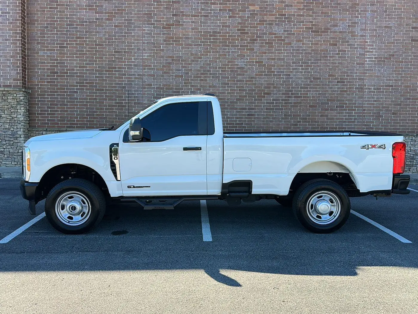 2025 Ford F-350 - $53,950