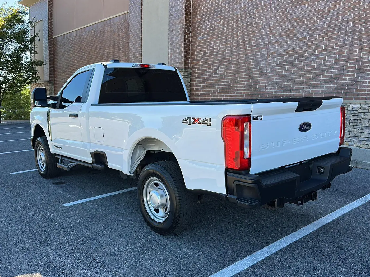 2025 Ford F-350 - $53,950