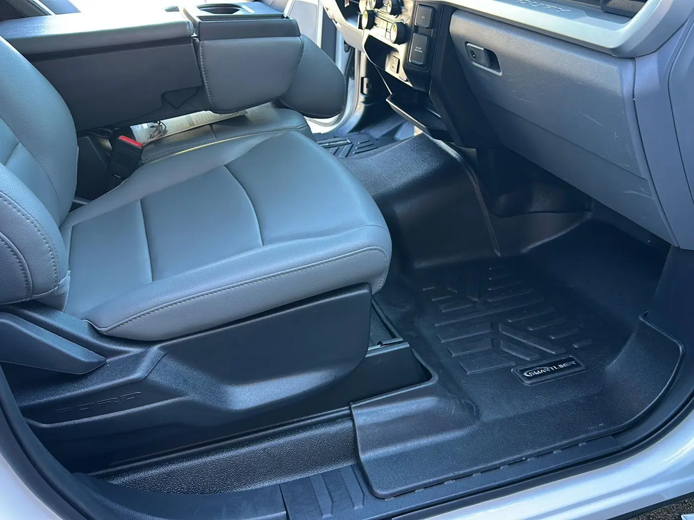 2025 Ford F-350 - $53,950