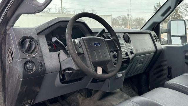2012 Ford F-350 Super Duty XL