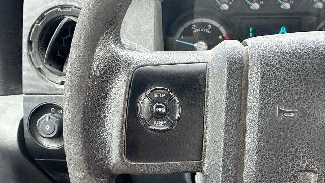 2012 Ford F-350 Super Duty XL