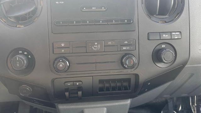 2012 Ford F-350 Super Duty XL