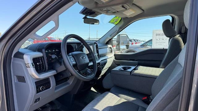 2026 Ford F-350 Super Duty XLT
