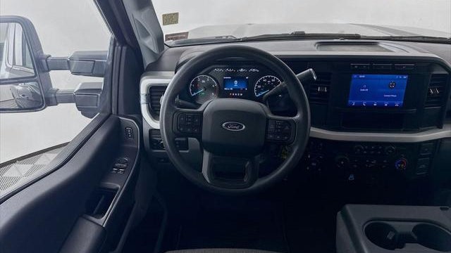 2024 Ford F-350 Super Duty XL