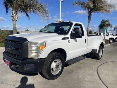 2013 Ford F-350 Super Duty 4X2 XL 2DR Regular Cab 8 FT. LB DRW Pickup