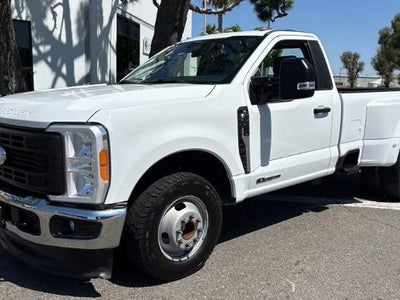 2023 Ford F-350 Super Duty 4X2 XL 2DR Regular Cab 8 FT. LB DRW Pickup