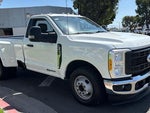 2023 F-350 Super Duty Thumbnail 2