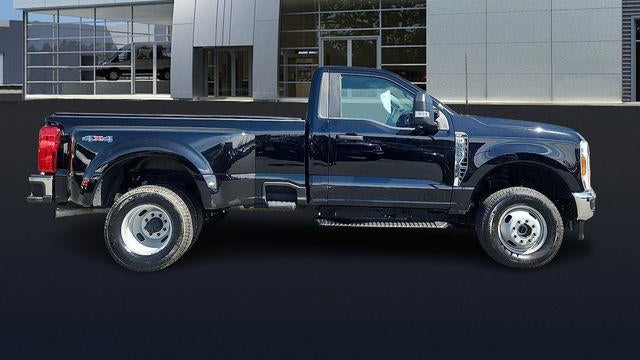 2025 Ford F-350 Super Duty XLT