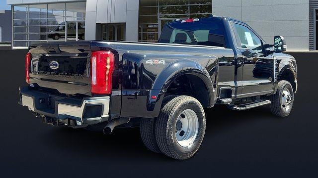2025 Ford F-350 Super Duty XLT