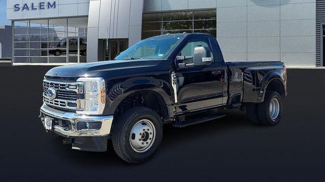 2025 Ford F-350 Super Duty XLT