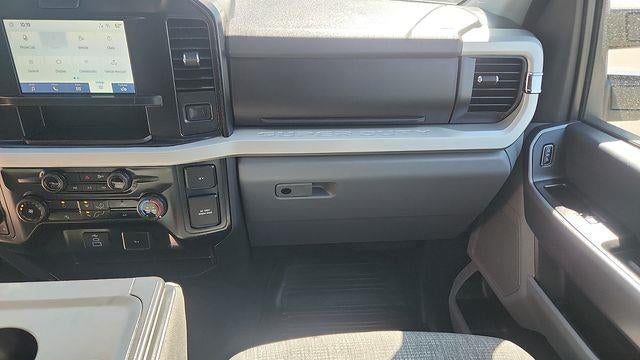 2025 Ford F-350 Super Duty XLT