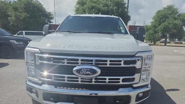 2026 Ford F-350 Super Duty XLT