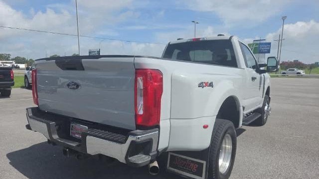 2026 Ford F-350 Super Duty XLT