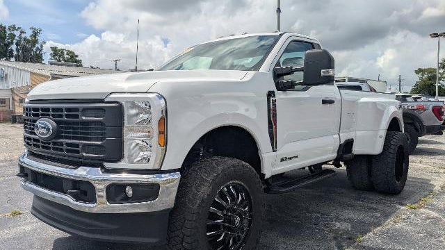 2024 Ford F-350 Super Duty XL