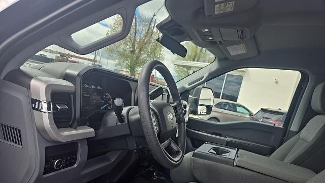 2026 Ford F-450 Super Duty XLT