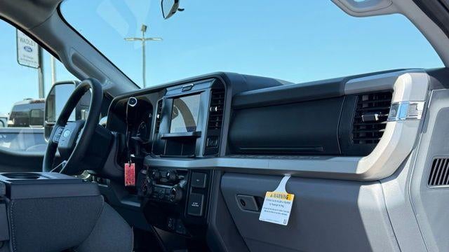 2026 Ford F-450 Super Duty XLT