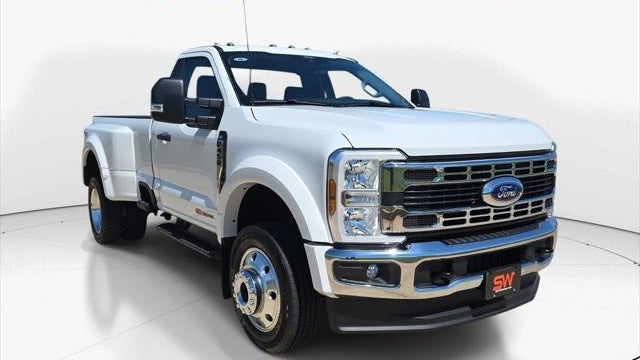 2026 Ford F-450 Super Duty XLT